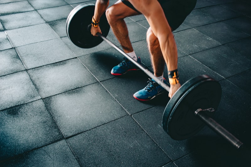 Functional fitness training in a gym environment